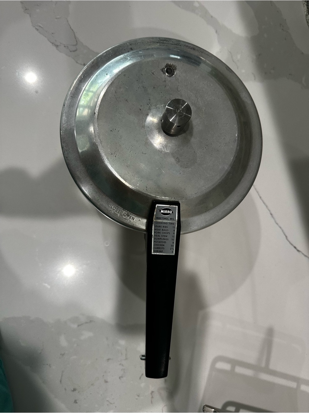 Vintage Mirro-Matic 4 Quart Pressure Cooker M-0404 Aluminum Made In USA